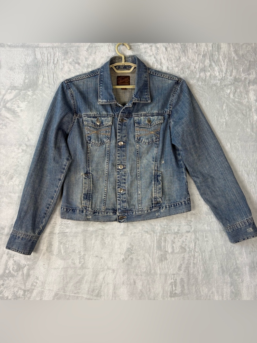 Jr XL Aeropostale Y2K 100% Cotton Distressed Button Denim Trucker Jacket